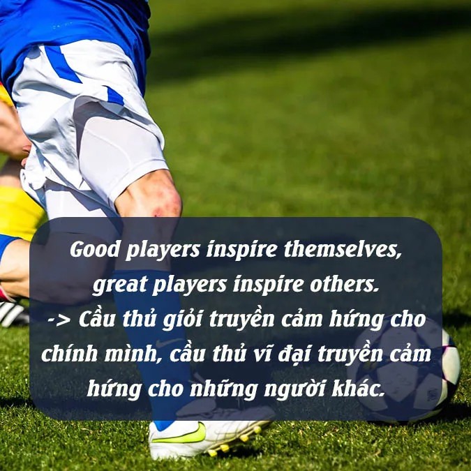 Cầu thủ bóng đá và quả bóng