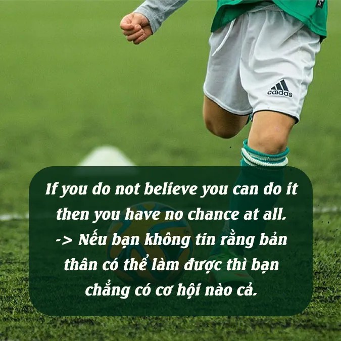 Huấn luyện viên Alex Ferguson chỉ đạo trên sân