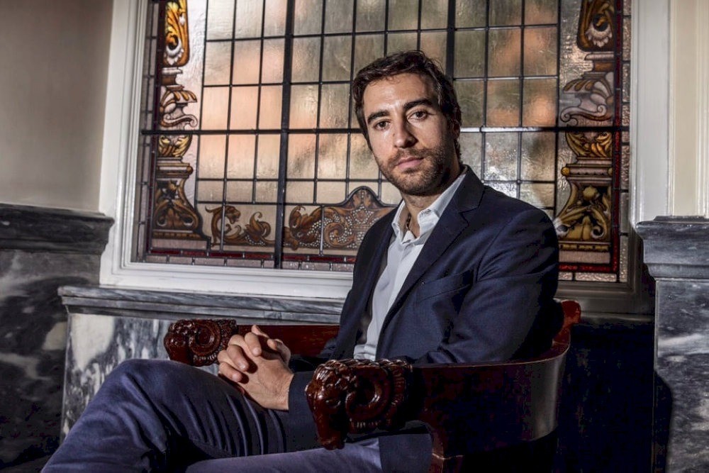 Flamini sở hữu khối tài sản khổng lồ từ việc sáng lập GP Biochemcals