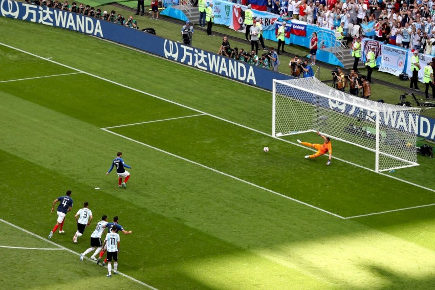 Đá phạt đền và các hiệp sút luân lưu cũng là yếu tố làm tăng thời gian của toàn trận đấu