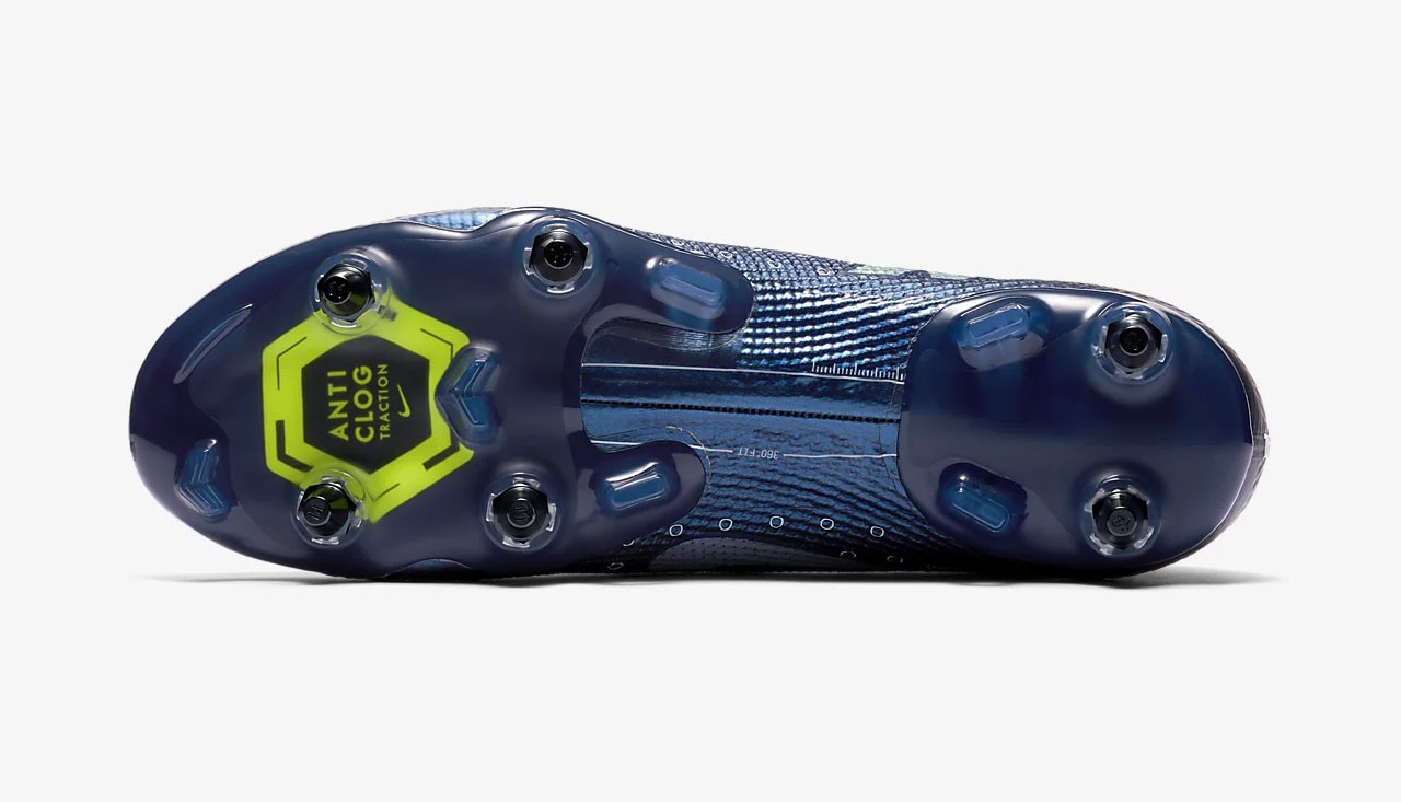 Giày bóng đá đinh sắt SG-Pro