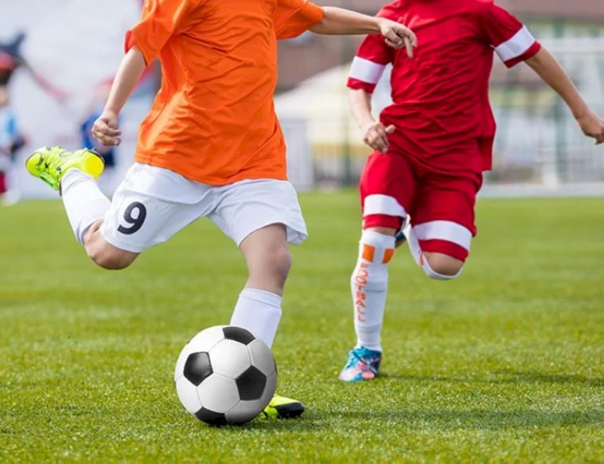 Một trung vệ giỏi cần kỹ năng xử lý bóng tốt