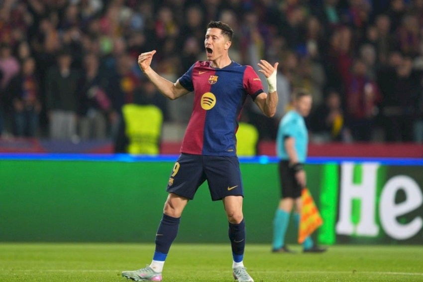 Tiền đạo Robert Lewandowski