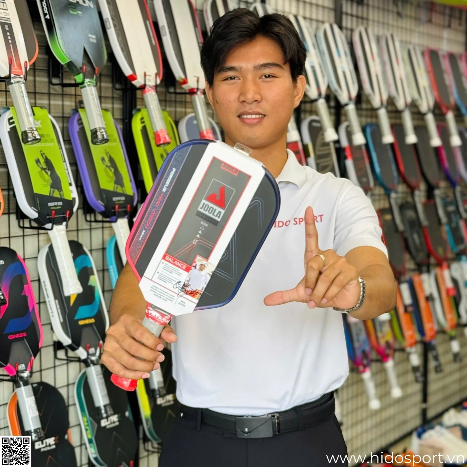 Vợt Pickleball Joola Perseus Heat Vision 16mm Hinh Anh Thuc Te 001