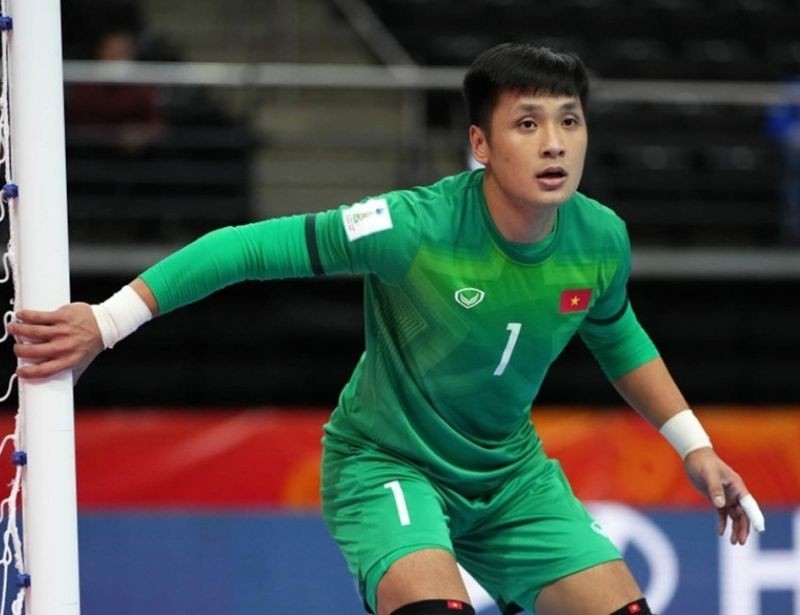 y nghia vai tro cua cac vi tri trong bong da san 8 1