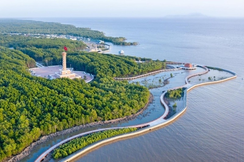 Bức ảnh chân dung một người lính Việt Nam với ánh mắt kiên định, thể hiện sự hy sinh vì Tổ quốc