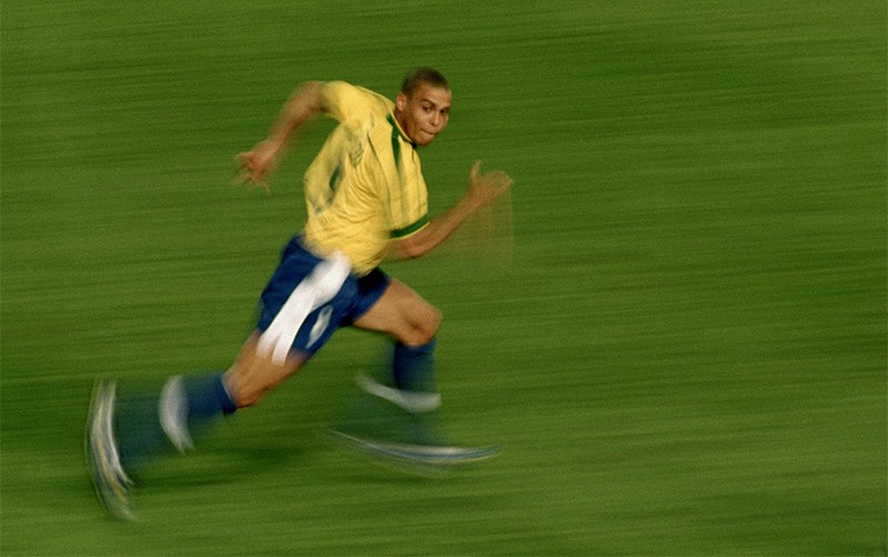 Rô béo ghi bàn ngoạn mục